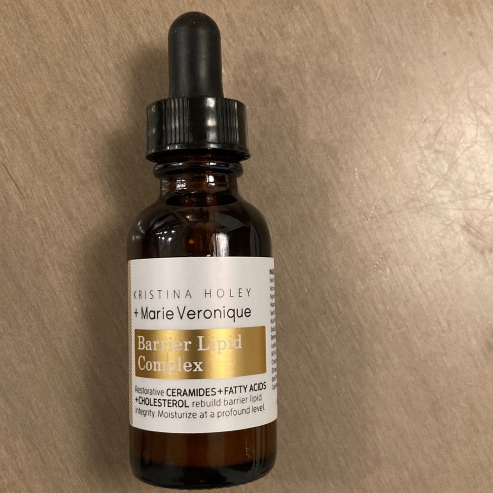 Marie Véronique Barrier Lipid Complex